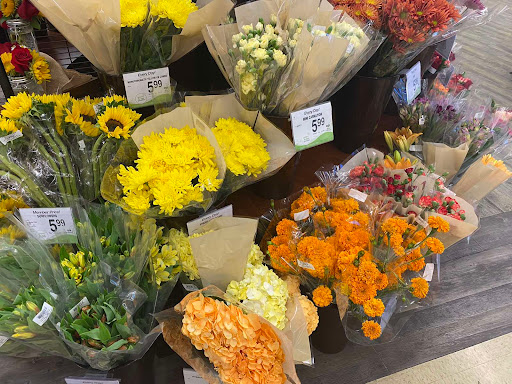 Grocery Store «Safeway», reviews and photos, 1767 E Prince Rd, Tucson, AZ 85719, USA