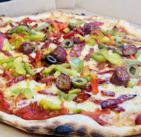 Pepperoni du Pizzas à emporter PIZZA BY Maison BÉE à Moulin-Neuf - n°1