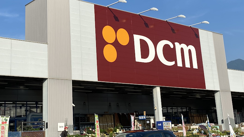 DCM 新居浜西店