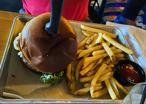 Restaurant «Grand Central Restaurant & Bowling Lounge», reviews and photos, 808 SE Morrison St, Portland, OR 97214, USA