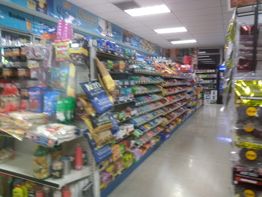 Convenience Store «Express Mart», reviews and photos, 998 S State St, Ukiah, CA 95482, USA
