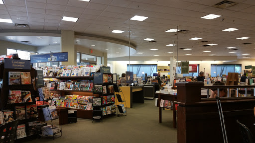Book Store «Barnes & Noble», reviews and photos, 21001 N Tatum Blvd #42, Phoenix, AZ 85050, USA