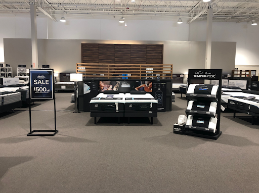 Furniture Store «Value City Furniture», reviews and photos, 13961 Manchester Rd, Ballwin, MO 63011, USA