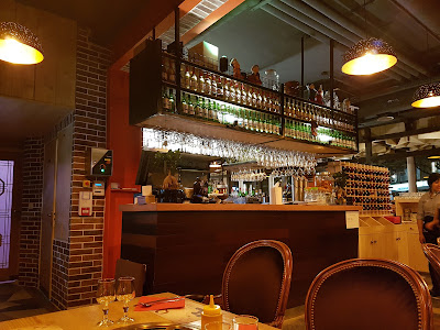 Ossek Garden à Paris