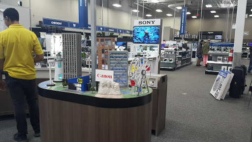 Electronics Store «Best Buy», reviews and photos, 45575 Dulles Eastern Plaza #188, Sterling, VA 20166, USA