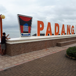 Imperial Kitchen & Dimsun- Plaza Andalas