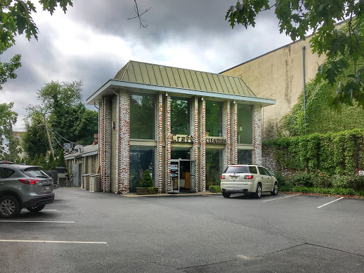 Dry Cleaner «Craft Cleaners», reviews and photos, 225 Nassau St, Princeton, NJ 08542, USA