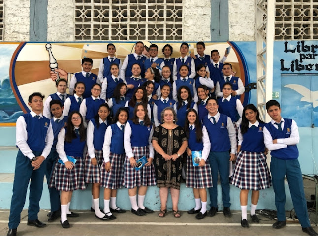 Opiniones de Unidad Educativa Fiscomisional Mercedes de María en Portoviejo - Escuela