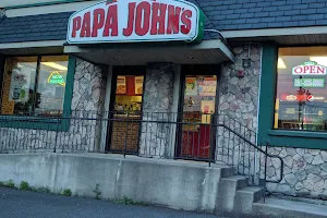 Papa Johns Pizza image