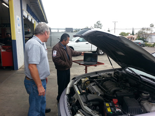 Auto Repair Shop «Costa Mesa Auto Service Center», reviews and photos, 1747 Anaheim Ave, Costa Mesa, CA 92627, USA