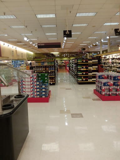 Grocery Store «Winn-Dixie», reviews and photos, 5400 Tchoupitoulas St, New Orleans, LA 70115, USA