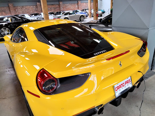 Used Car Dealer «Grand Prix Motors Inc», reviews and photos, 3220 SE 19th Ave, Portland, OR 97202, USA