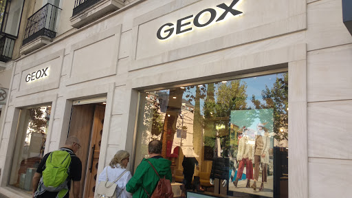 Mejores Tiendas Geox Madrid Cerca De Abren Hoy