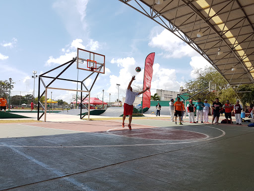 Centros deportivos municipales en Cancun