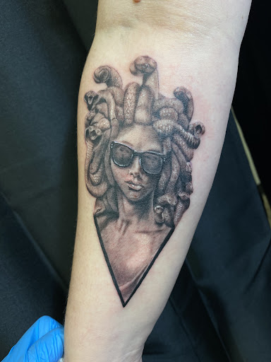 Tattoo Shop «Artistic Encounter», reviews and photos, 3920 Rosemeade Pkwy #170, Dallas, TX 75287, USA