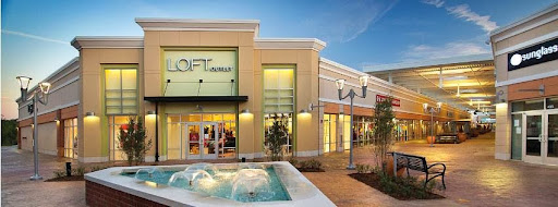 Outlet Mall «The Outlet Shoppes», reviews and photos, 915 Ridgewalk Pkwy, Woodstock, GA 30188, USA