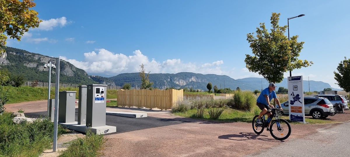 Aire de camping car à Montalieu-Vercieu (Isère 38)