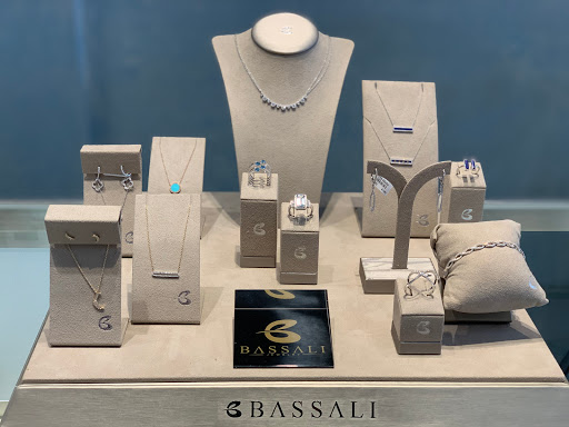 Jewelry Store «The Jewelry Gallery», reviews and photos, 32 S Liberty Dr, Stony Point, NY 10980, USA