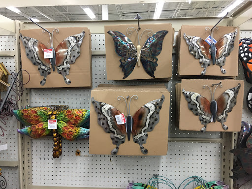 Home Goods Store «Old Time Pottery Clarksville», reviews and photos, 951 E Lewis and Clark Pkwy, Clarksville, IN 47129, USA