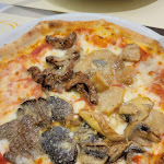 Photo n°15 de l'avis de Victoria. fait le 09/09/2022 à 07:23 sur le  Pizzeria da Salvatore à Verona