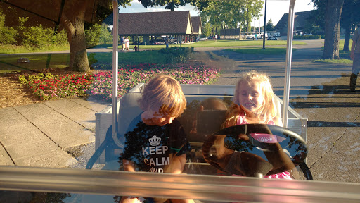 Golf Course «Edgewood Golf Course Pro Shop», reviews and photos, 19 Golf Course Rd, Fargo, ND 58102, USA