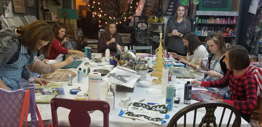 Furniture Store «drab to Fab Furnishings», reviews and photos, 209 S Main St, Winchester, IN 47394, USA