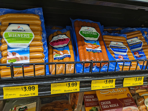 Grocery Store «Grocery Outlet Bargain Market», reviews and photos, 1320 Railroad Ave, Livermore, CA 94550, USA