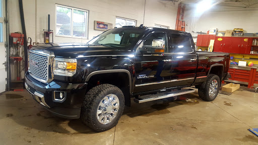 Used Car Dealer «Richland Motors», reviews and photos, 4653 Pearl Rd, Cleveland, OH 44109, USA