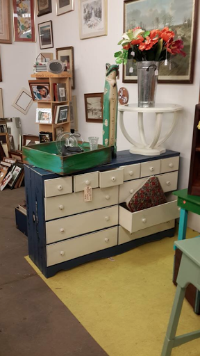 Thrift Store «Bon Marche Thrift Store», reviews and photos, 19405 Riverside Dr, Sonoma, CA 95476, USA