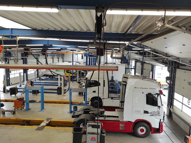 Beoordelingen van Cammaert Trucks Waasland nv in Sint-Niklaas - Autodealer