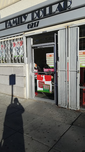 FAMILY DOLLAR, 6217 Georgia Ave NW, Washington, DC 20011, USA, 