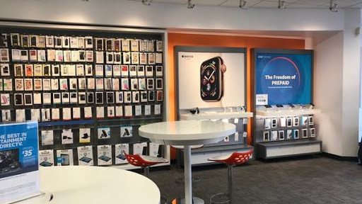 Cell Phone Store «AT&T», reviews and photos, 6901 Rockside Rd, Independence, OH 44131, USA