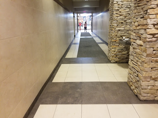 Computer Store «Apple Northbrook», reviews and photos, 1310 Northbrook Ct, Northbrook, IL 60062, USA