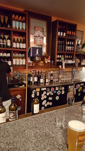 Gastropub «Tuscan Market & Wine Shop», reviews and photos, 141 W Wing St, Arlington Heights, IL 60005, USA