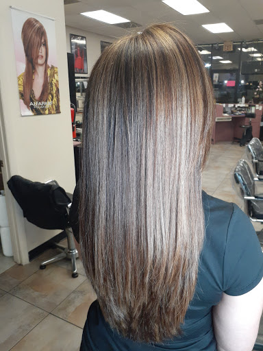 Hair Salon «J J Beauty Salon», reviews and photos, 102 W Vine St, Kissimmee, FL 34741, USA