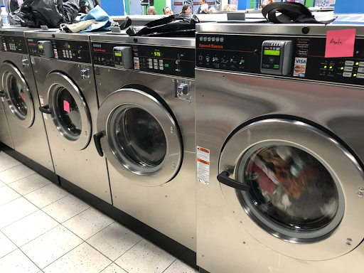 Laundromat «Suds Up Laundromat», reviews and photos, 540 Southbridge St, Worcester, MA 01610, USA