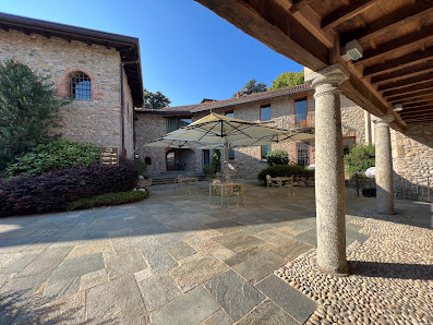 Il Portico - Luxury Guest House Via Fontana, 5, 23885 Arlate LC, Italia