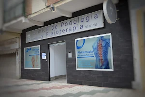 Clínica PodofisioPlus I Podología . Fisioterapia . Osteopatía . Psicología . Nutrición image