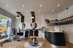Salon Panorama image