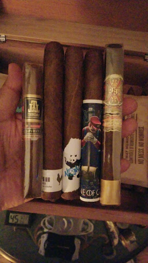 Tobacco Shop «Tinder Box Collierville», reviews and photos, 3615 S Houston Levee Rd, Collierville, TN 38017, USA