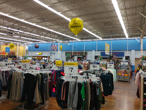 Department Store «Walmart Supercenter», reviews and photos, 508 10th St E, Palmetto, FL 34221, USA