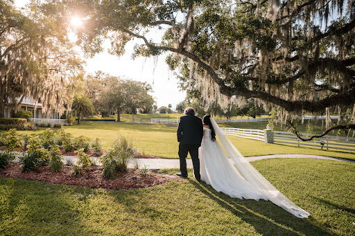 Event Venue «Highland Manor», reviews and photos, 604 E Main St, Apopka, FL 32703, USA