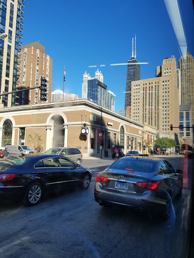 Liquor Store «Superior Liquor Corporation», reviews and photos, 750 N Clark St, Chicago, IL 60654, USA