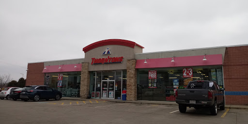 Gas Station «Thorntons», reviews and photos, 7301 Kingsgate Way, West Chester Township, OH 45069, USA