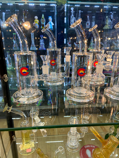 Exotic Vapors Tobacco, 1926 Touhy Ave, Des Plaines, IL 60018, USA, 