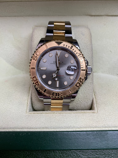 Jewelry Repair Service «6th Avenue Jewelers», reviews and photos, 2060 6th Ave, Vero Beach, FL 32960, USA