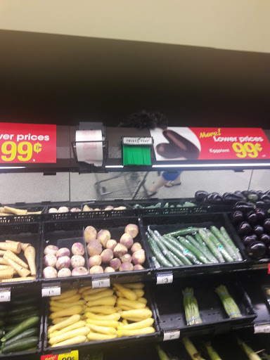 Grocery Store «Kroger», reviews and photos, 3304 Denton Hwy, Haltom City, TX 76117, USA