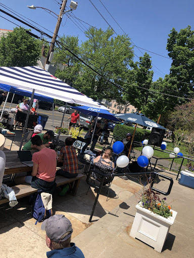 Grocery Store «P&M Orange Street Market», reviews and photos, 721 Orange St, New Haven, CT 06511, USA