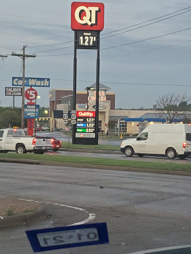 Gas Station «QuikTrip», reviews and photos, 925 S Cockrell Hill Rd, Duncanville, TX 75137, USA
