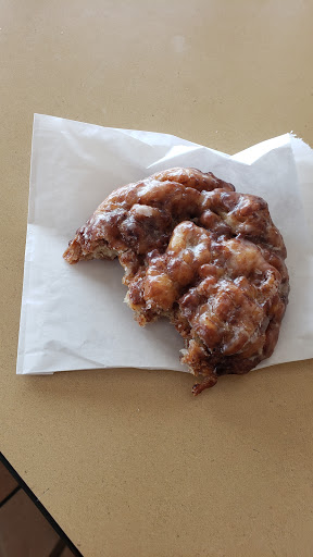 Donut Shop «Walton Donuts», reviews and photos, 10920 S Parker Rd, Parker, CO 80134, USA